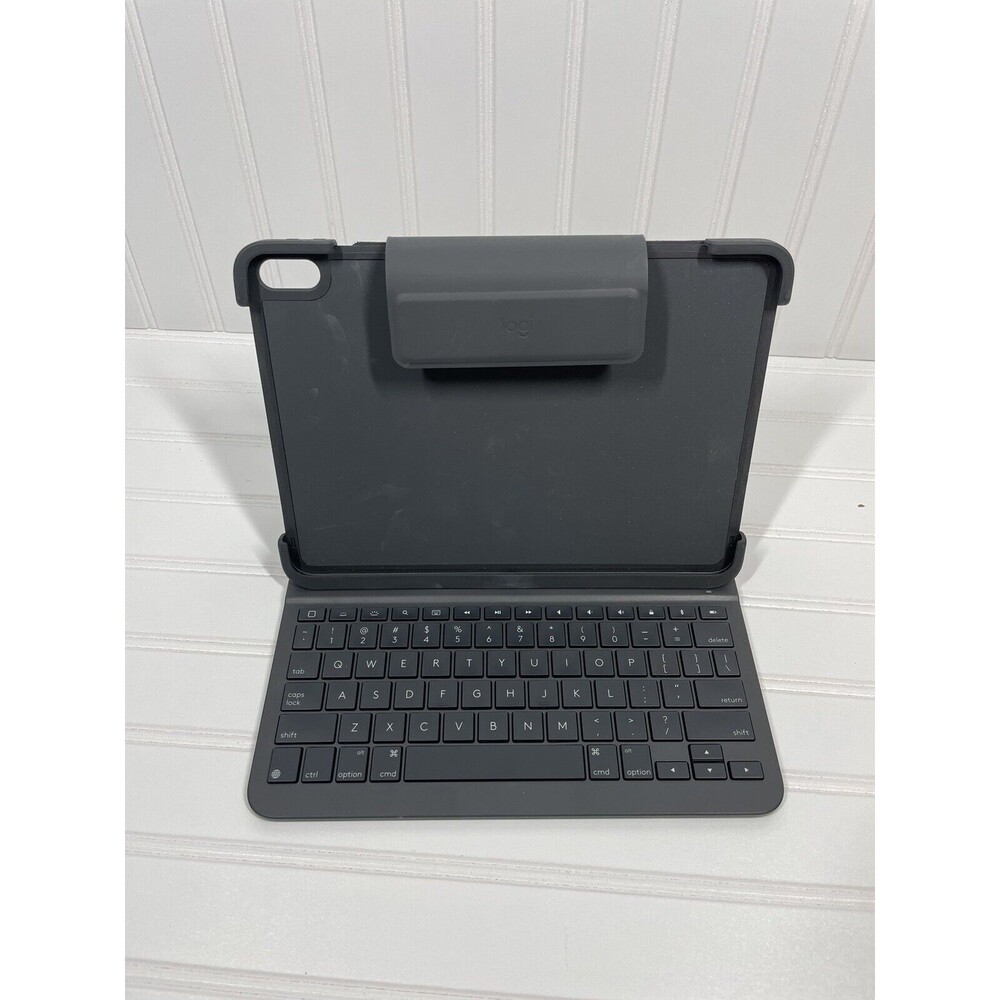 Logitech Slim Folio iPad Pro Case, Bluetooth Keyboard For iPad Pro 11 820-008946